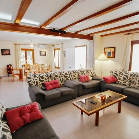 Palacios - Comfortable In *