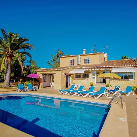 Villa Palacios - Comfortable In